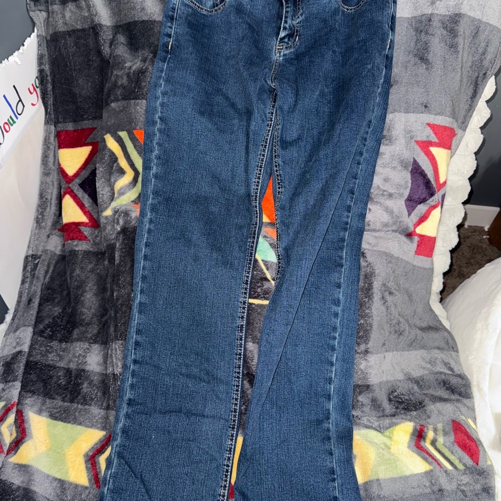 Elegant Indigo Women's Straight Leg Jeans